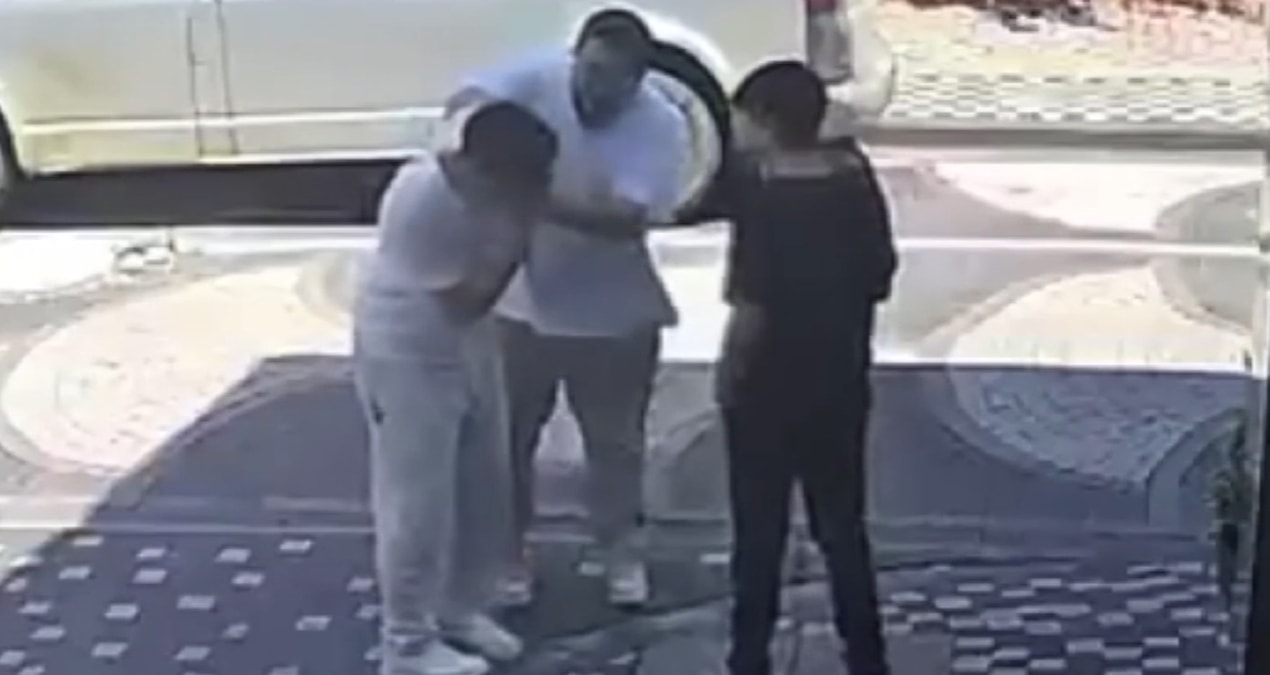 Bana hakaret etti dedi 12 yasindaki ciragina acimadi y6bjfdd6
